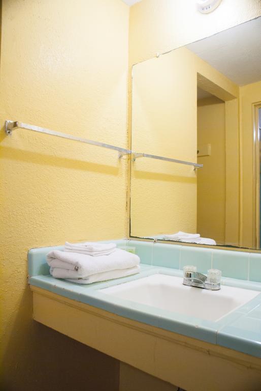 Sweets Inn Motelニューオーリンズ エクステリア 写真